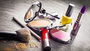 30 Best Makeup Brands Every Woman Should Know - The Trend Spotter