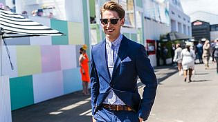 What Shirts to Wear With a Blue Suit: Outfit Guide for Men