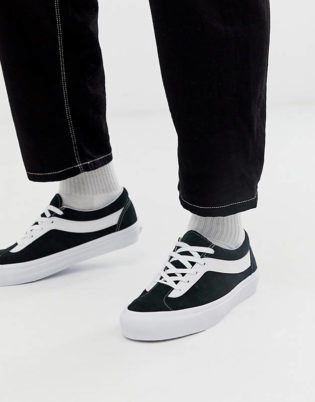 How to Wear Vans Shoes With Style - The 