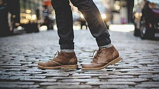 How to Wear Chukka Boots (Men's Style Guide) - The Trend Spotter