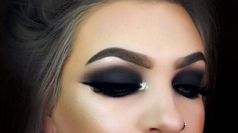 black sparkly eye makeup