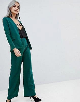 petite dressy pant suits to wear to a wedding