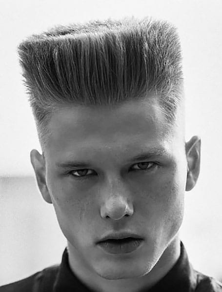 The Ultimate MediumLength Haircuts Gallery For Men 2023