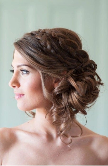 12 Gorgeous Side Hairstyles To Rock Your D-day