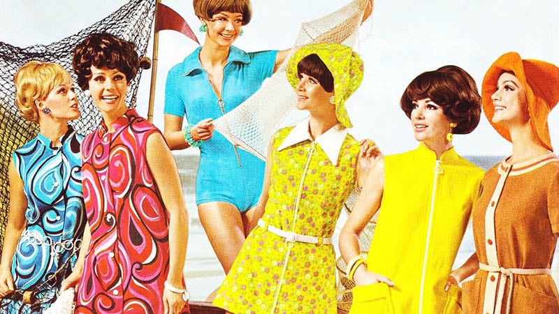 13 Ways To Wear '60s Fashion Trends Right Now | tyello.com