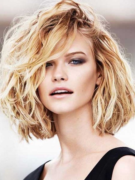 11 Low-Maintenance Haircuts for Wavy Hair and Haircare Tips! – Blissy