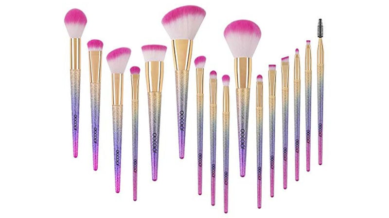 15 Best Makeup Brushes For Flawless Skin 2022 The Trend Spotter