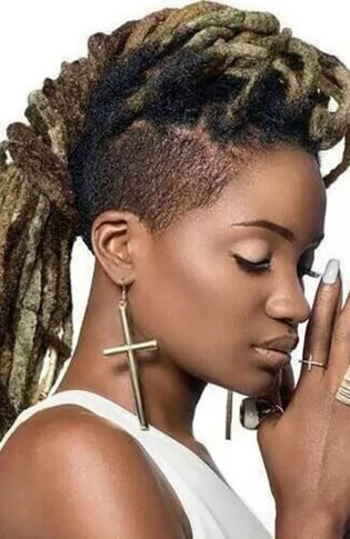 35 Coolest Dread Hairstyles for Women in 2024 - The Trend Spotter