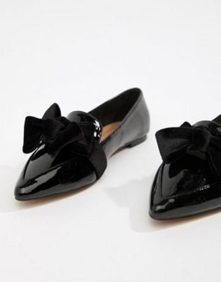 dress shoes with bows
