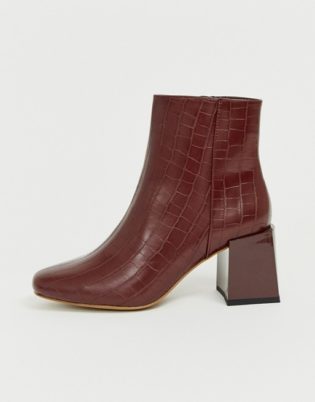 Asos Design Wide Fit Reed. Heeled Ankle Boots (Brown Croc)