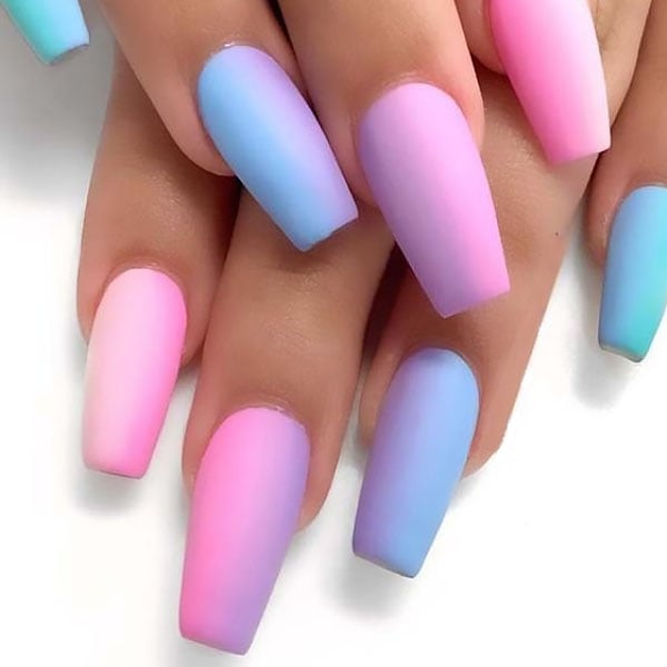 Featured image of post Ombre Glow In The Dark Coffin Nails / All painted nails are delivered in a gift box which makes them easy to store and perfect as a gift.