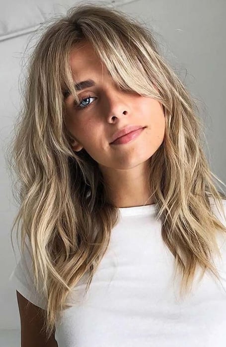 28 Best Medium Length Hairstyles Haircuts For Women In 2021
