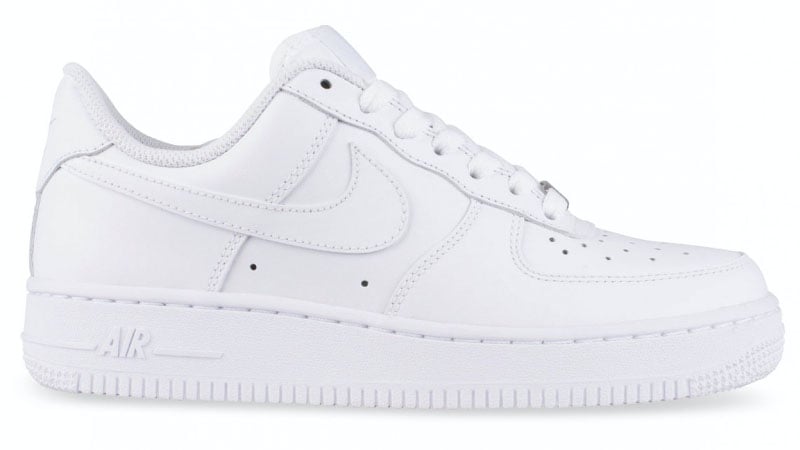 nike low top white shoes