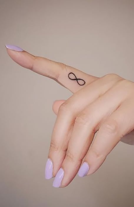 26 Infinity Symbol Tattoos On Fingers