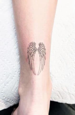 60 Best Small Tattoo Ideas For Women (2024) - The Trend Spotter