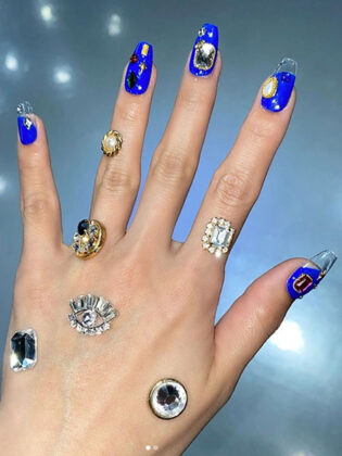 30 Blue Nail Designs & Ideas for 2023 - The Trend Spotter