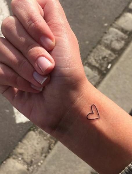 23 Super Cute Heart Tattoos for Girls  StayGlam