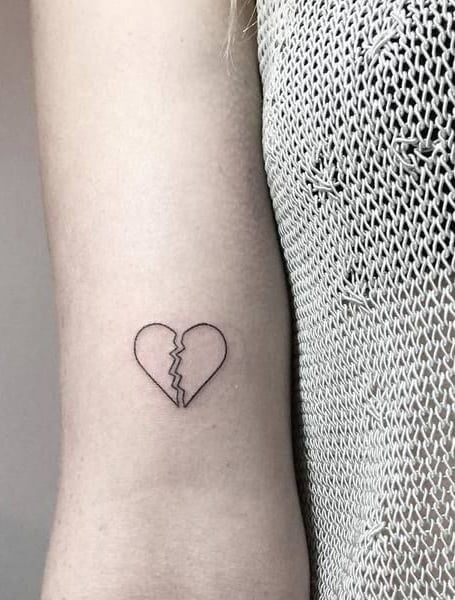 11 Broken Heart Face Tattoo Ideas That Will Blow Your Mind  alexie