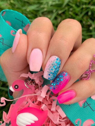 What Are Dip Powder Nails: Designs, Ideas, Colors & Kits