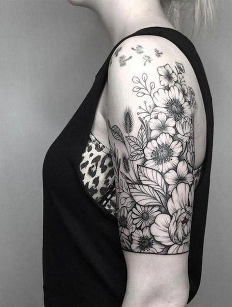 Black And White Half Sleeve by aalleeexx on DeviantArt  Half sleeve tattoos  drawings Half sleeve tattoos designs Quarter sleeve tattoos
