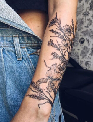 25 Popular Forearm Tattoos for Women in 2024 - The Trend Spotter