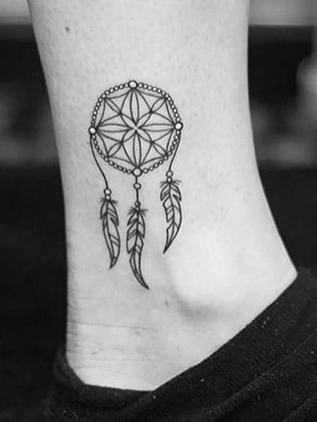 Inspiring Dream Catcher Tattoo Designs + Ideas - TattooGlee | Dream catcher  tattoo, Dream catcher tattoo design, Dream catcher tattoo small