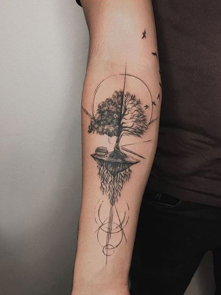25 Intricate Geometric Tattoos for Women in 2021 - The Trend Spotter