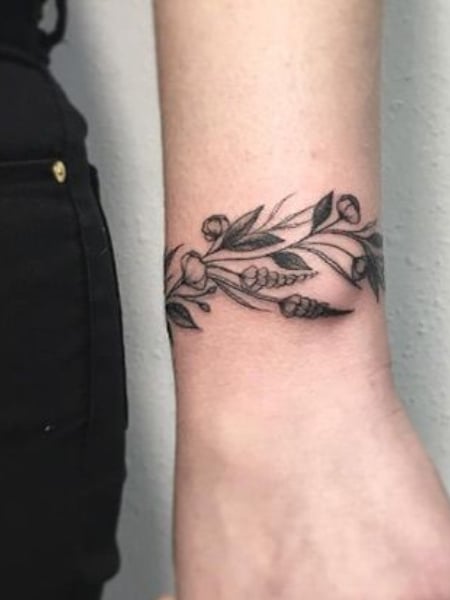 TATTOOS.ORG — Arrow Tattoo | Infinity Ink in Sturgis, Michigan...
