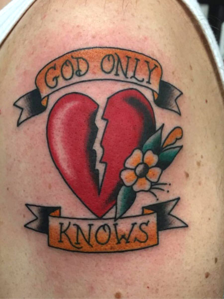 Tattoo Artist • @gullytattoo Embossed heart 🖤🔒 #tattoo #hearttattoo ... |  TikTok