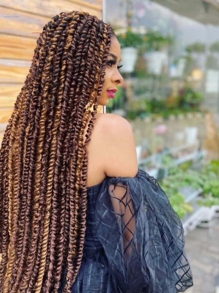 22+ Hairstyles With Passion Twists - WendyTahlia