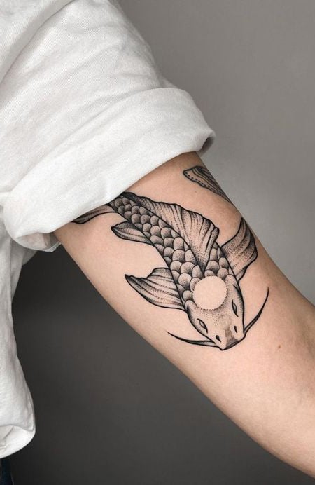 Tattoo Nasha on Twitter fish Tattoo Minimalist Tattoo wrist Tattoo Tattoo  for girl done bFor more info visithttpstcoh8umVQo0lX  httpstcohDoOleezS2  Twitter