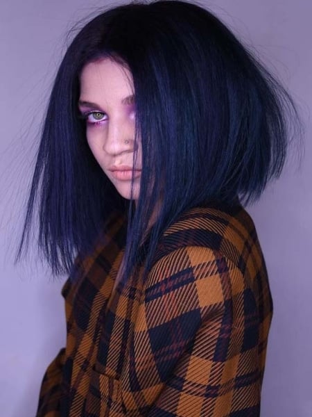 Image result for dark blue hair | Dark blue hair, Hair color blue, Dyed hair