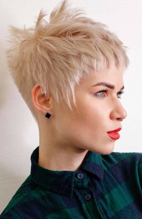 50 Absolutely New Short Wavy Haircuts for 2024 - Hair Adviser