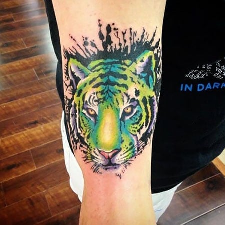 White tiger with blue eyes Tattoo  White tiger tattoo Tiger tattoo Tiger  tattoo design
