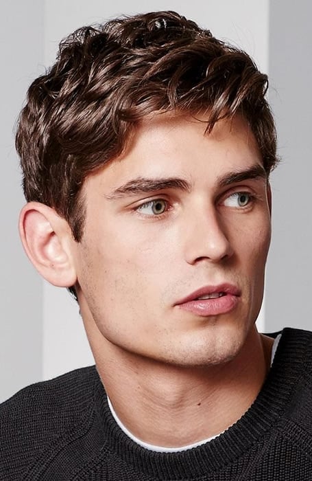 40 Modern Hairstyles for Men with Wavy Hair in 2023