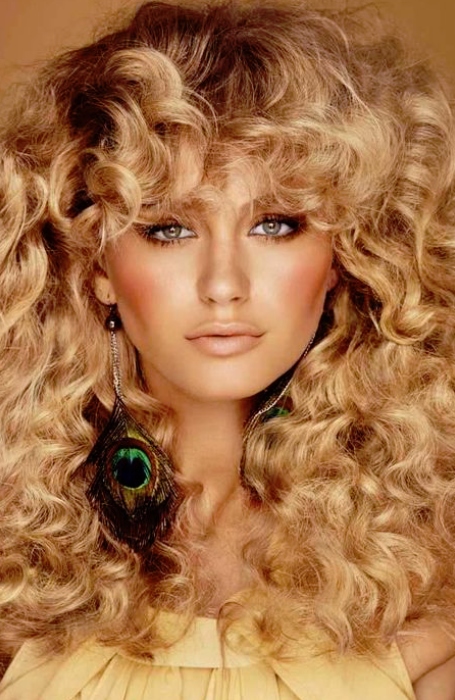 70s disco hairstyles for women