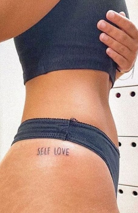50 Sexy Hip Tattoos for Women 2023