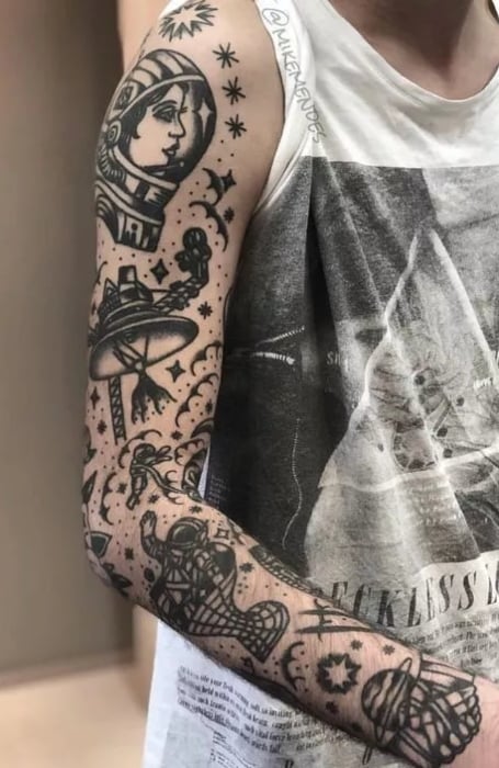 Black and Grey Sleeve Roses and Flowers Tattoo 03  Joe Haasch Tattoo