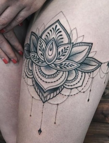 30 Sexiest Thigh Tattoo Designs For Girls  Saved Tattoo