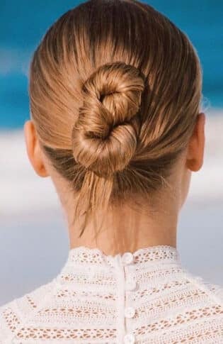 25 Chignon Bun Hairstyles For 2024 The Trend Spotter   Everyday Chignon 315x485 